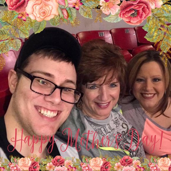 Meet your Posher, Carla - Picture 1 of 1